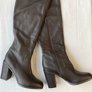 Lands End Heeled Brown Boots